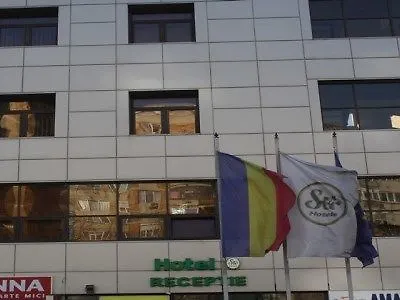 鲁耶维爵士酒店