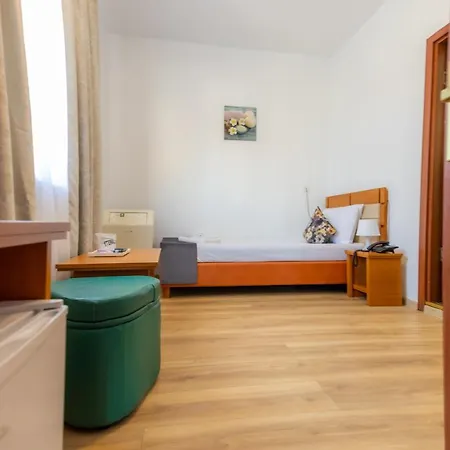 Hotell Sir Lujerului