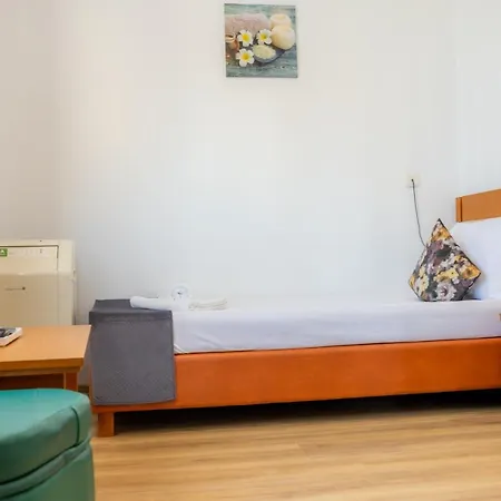 Sir Lujerului 2* Bucharest