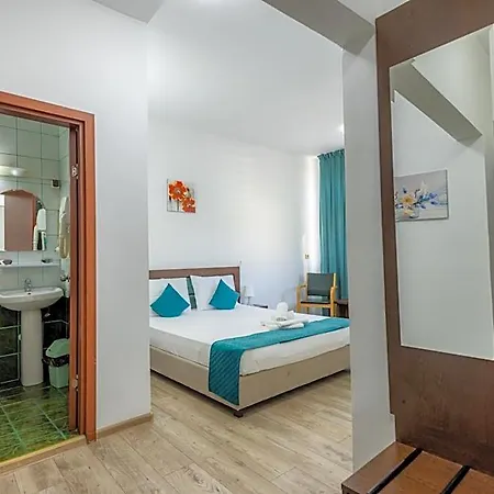Sir Lujerului Hotel 2*