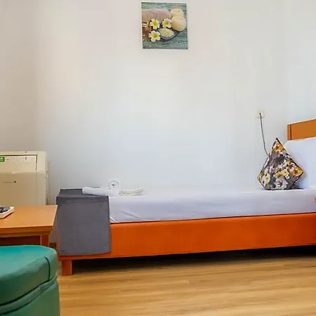 Sir Lujerului Hotel 2*