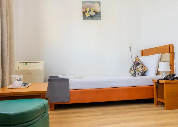 Sir Lujerului 2* Βουκουρέστι