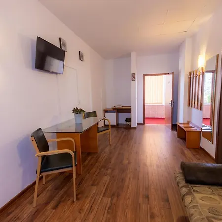 Sir Lujerului Hotell