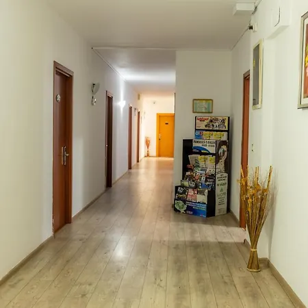 Sir Lujerului Hotell Bukarest